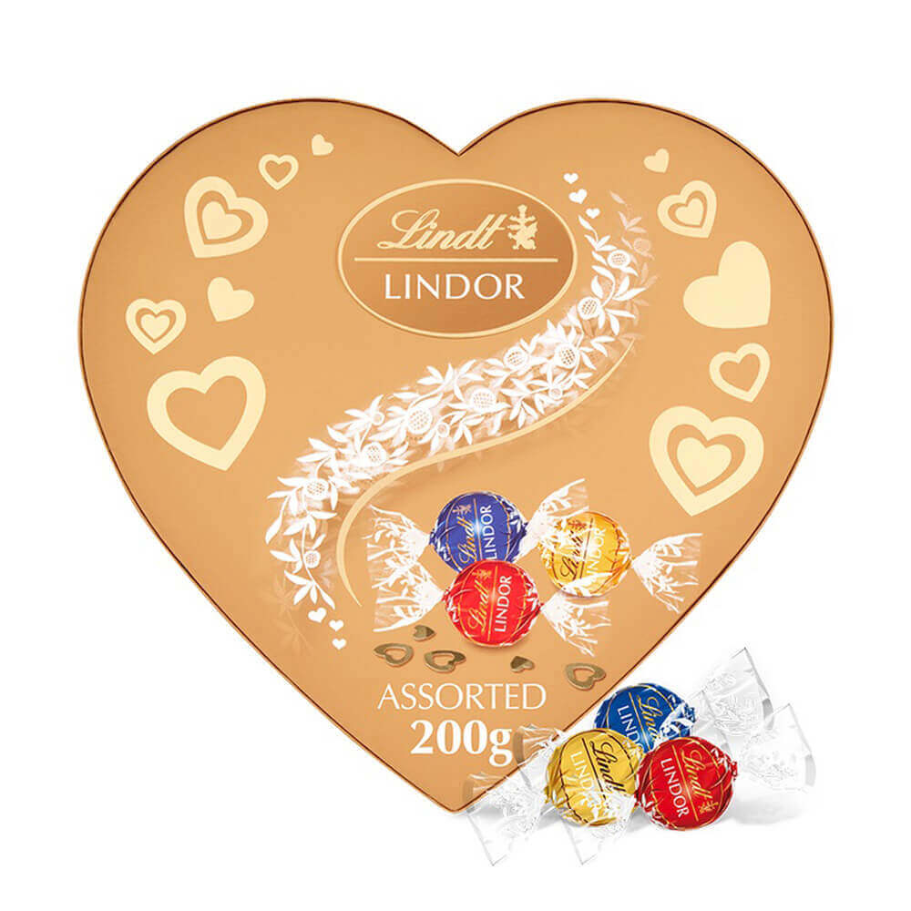 Lindt LINDOR Assorted Chocolate Heart Box 200g